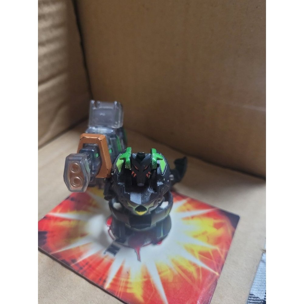 *Bakugan CS-007 Bakugan Combat set Reinhard + deluxe  Mega Blaster